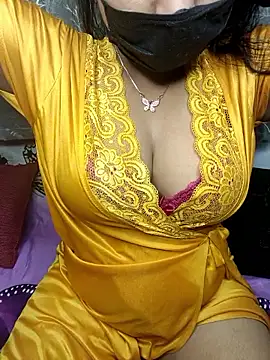 Snapshot of Love_Evaa chatting on 09.10.25 Love Evaa online show from 09.10.25