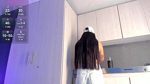 ValeriaOrtega online show from 03.16.25