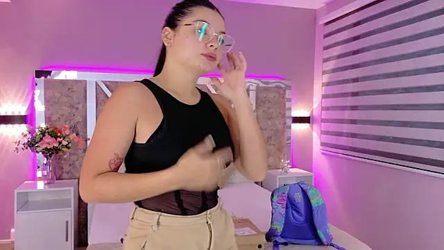 ValeriaOrtega online show from 02.27.26