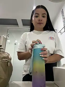 Snapshot of ValeriaOrtega chatting on 04.01.26 ValeriaOrtega online show from 04.01.26