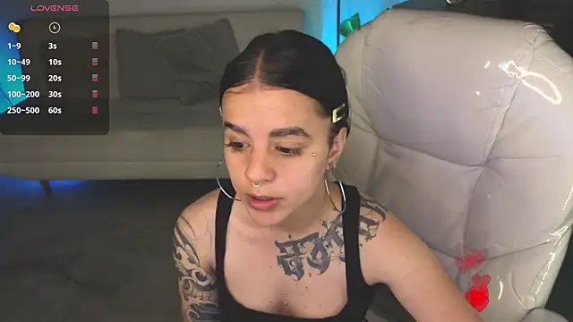 Nicole Foxx  online show from 02.06.26