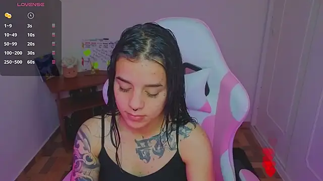 Nicole Foxx  online show from 06.09.26