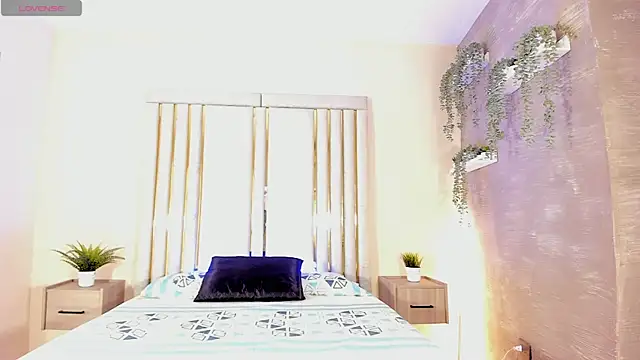 Liincostelloo online show from 02.18.25