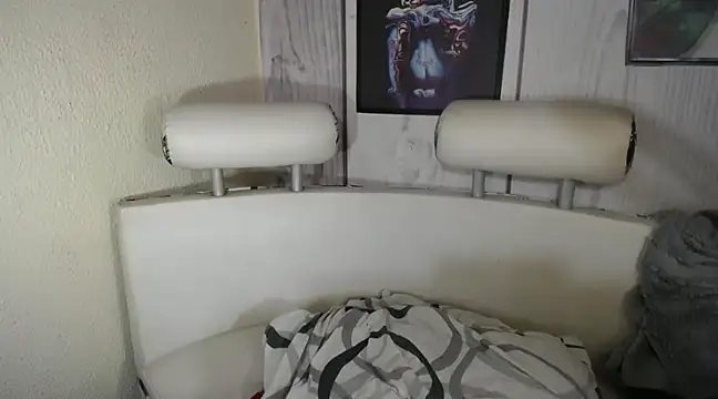 Snapshot of JULIANAWET69 chatting on 02.07.25 JULIANAWET69 online show from 02.07.25