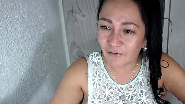 Snapshot of JULIANAWET69 chatting on 02.28.26 JULIANAWET69 online show from 02.28.26