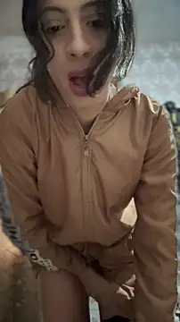 Snapshot of majdolin78 chatting on 02.14.26 majdolin78 online show from 02.14.26