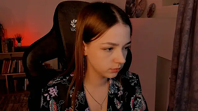 PamBeesly online show from 01.25.25