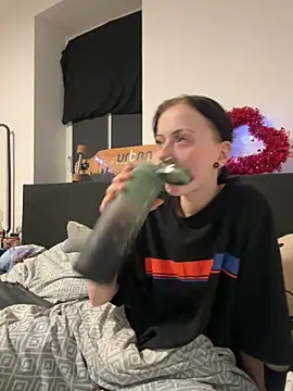 Snapshot of Ciara2004 chatting on 02.25.26 Ciara2004 online show from 02.25.26