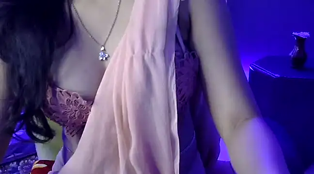 Shanaya1 online show from 02.20.25