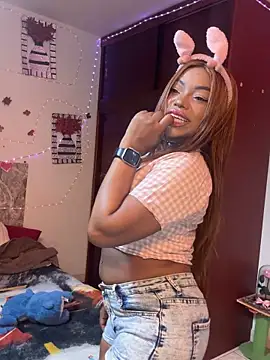 SaraYedid17 online show from 11.10.25