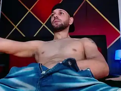 Snapshot of Cristian_white chatting on 03.14.25 Cristian white online show from 03.14.25