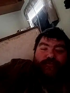 Rcraigue4 online show from 02.16.25