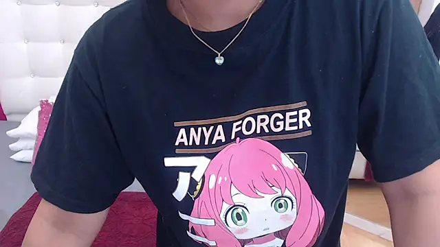 Snapshot of tinyy_whore18 chatting on 01.20.25 tinyy whore18 online show from 01.20.25