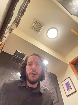 Prolapse Pig online show from 11.13.25