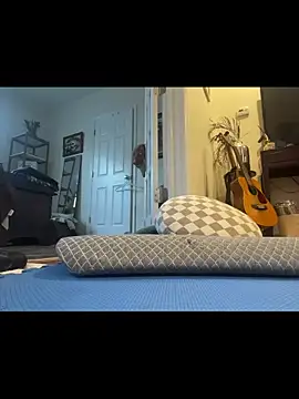 Prolapse Pig online show from 12.21.25