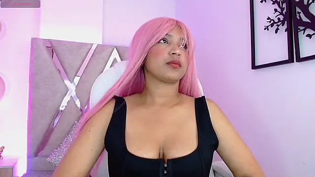 Snapshot of Sophia_waalker__1 chatting on 01.19.25 Sophia waalker 1 online show from 01.19.25