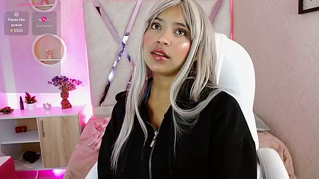 Snapshot of Sophia_waalker__1 chatting on 01.27.25 Sophia waalker 1 online show from 01.27.25