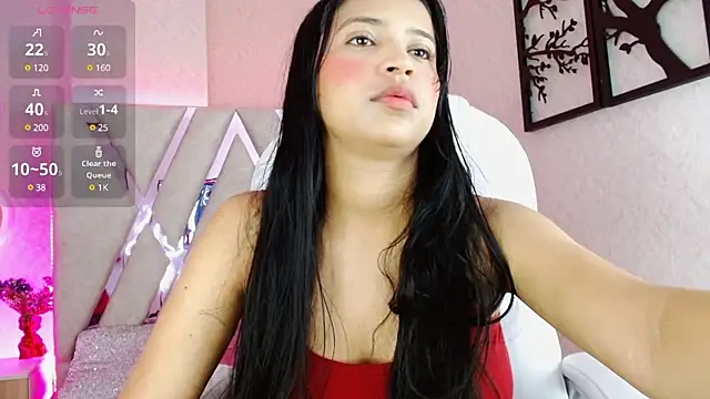 Snapshot of Sophia_waalker__1 chatting on 02.05.25 Sophia waalker 1 online show from 02.05.25