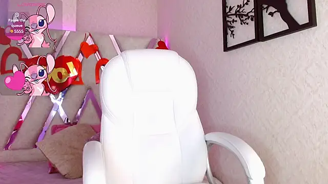 Snapshot of Sophia_waalker__1 chatting on 02.25.25 Sophia waalker 1 online show from 02.25.25