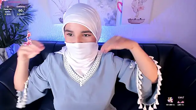 Snapshot of Ayha_khalaf chatting on 02.27.25 Ayha khalaf online show from 02.27.25