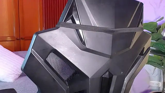 luxurycoupl online show from 10.08.25