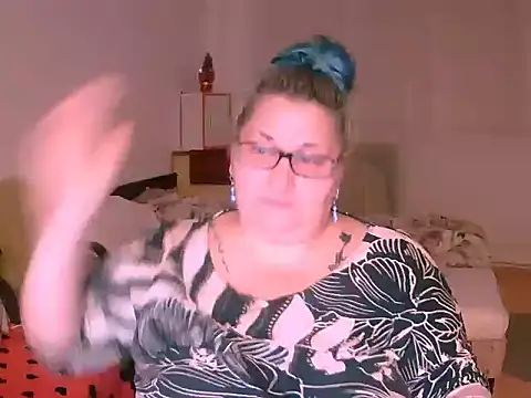 mayamayx online show from 12.13.25