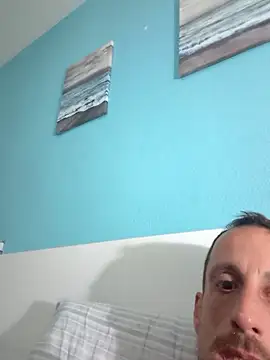 Snapshot of edubig23cm chatting on 03.26.26 edubig23cm online show from 03.26.26