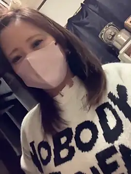 Snapshot of ran_xx_x chatting on 03.22.25 ran xx x online show from 03.22.25