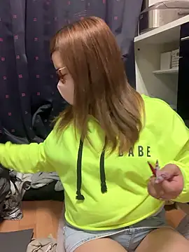 Snapshot of ran_xx_x chatting on 10.04.25 ran xx x online show from 10.04.25