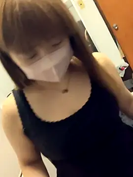 Snapshot of ran_xx_x chatting on 10.22.25 ran xx x online show from 10.22.25