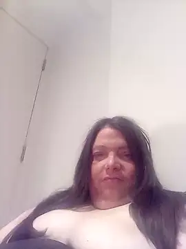 HotHornyEmmaX online show from 02.06.25