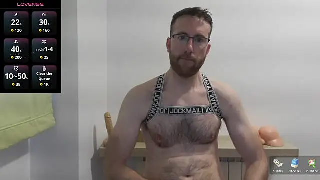 Snapshot of machohiberiko chatting on 03.01.26 machohiberiko online show from 03.01.26