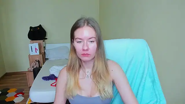 EmilyPaw online show from 03.21.25