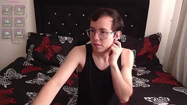 Snapshot of Tina_4_Charlie chatting on 03.15.25 Tina 4 Charlie online show from 03.15.25