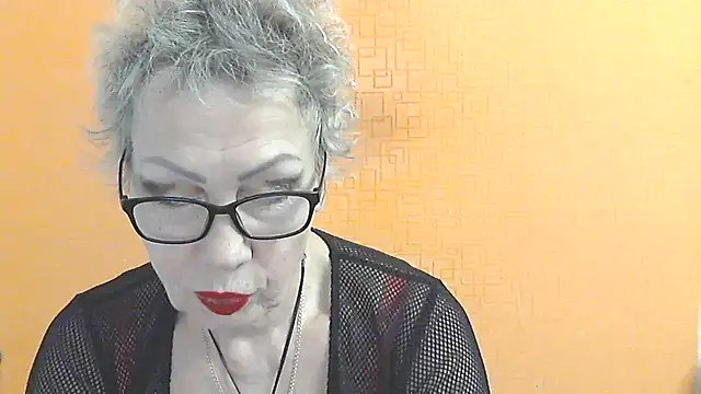 NessyJenixs online show from 12.23.25