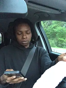 Snapshot of theprettysoles chatting on 04.06.26 theprettysoles online show from 04.06.26