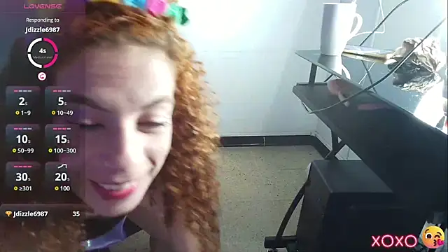 Snapshot of Bryna_ chatting on 03.12.25 Bryna online show from 03.12.25