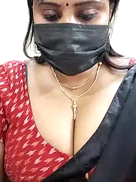 Queenflowerr online show from 01.28.25