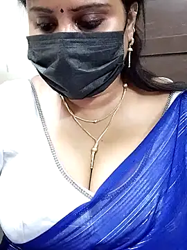 Queenflowerr online show from 01.29.25