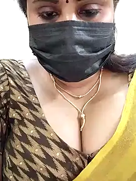 Queenflowerr online show from 01.29.25