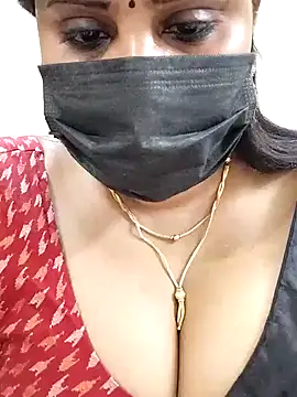 Queenflowerr online show from 02.06.25