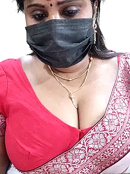 Queenflowerr online show from 02.16.25