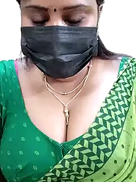 Queenflowerr online show from 02.19.25