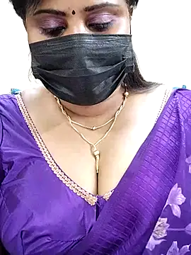 Queenflowerr online show from 03.02.25