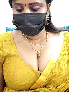 Queenflowerr online show from 03.10.25