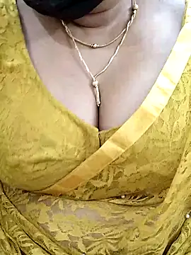 Queenflowerr online show from 03.12.25