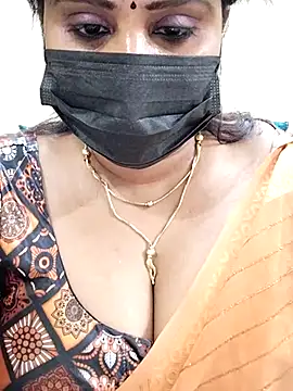 Queenflowerr online show from 03.12.25