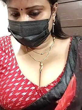 Queenflowerr online show from 03.20.25