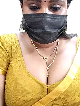 Queenflowerr online show from 03.21.25