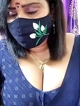 Queenflowerr online show from 09.27.25